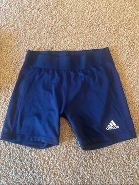 Adidas compression shorts size medium